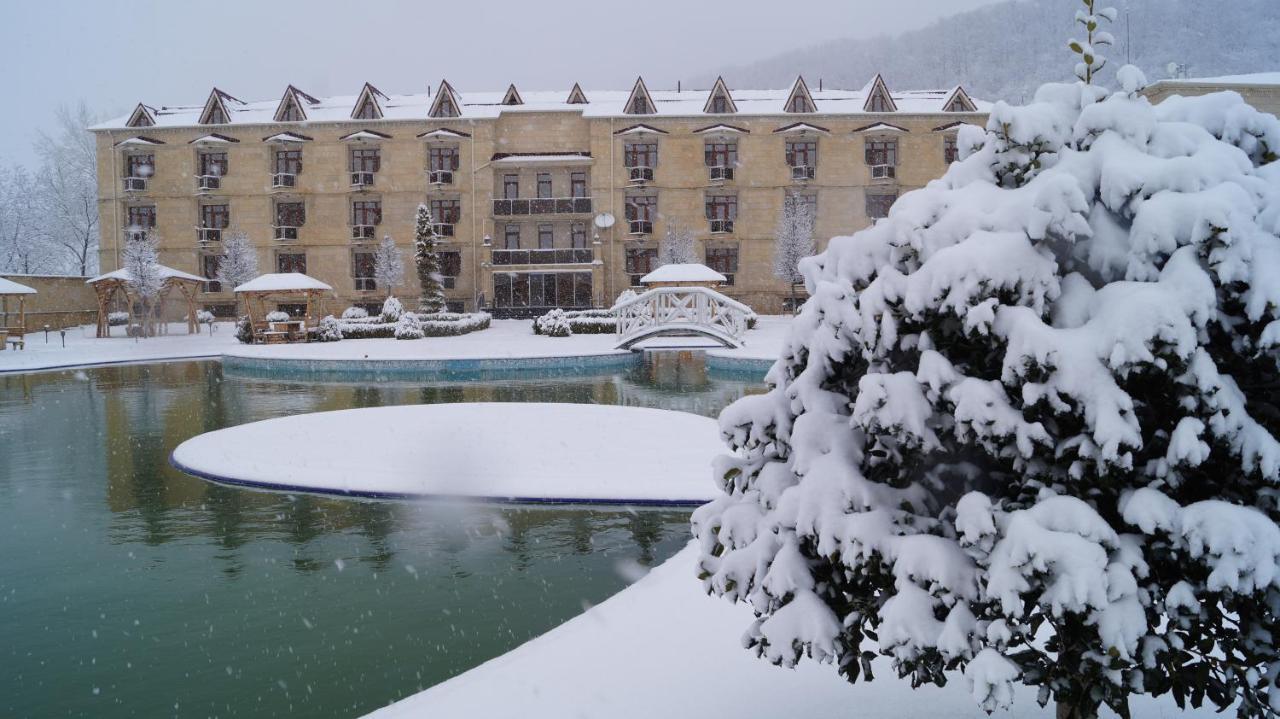 Gabala Yeddi Gozel Hotel Екстериор снимка