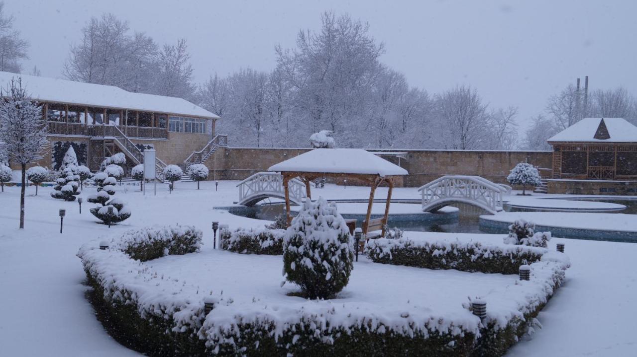 Gabala Yeddi Gozel Hotel Екстериор снимка