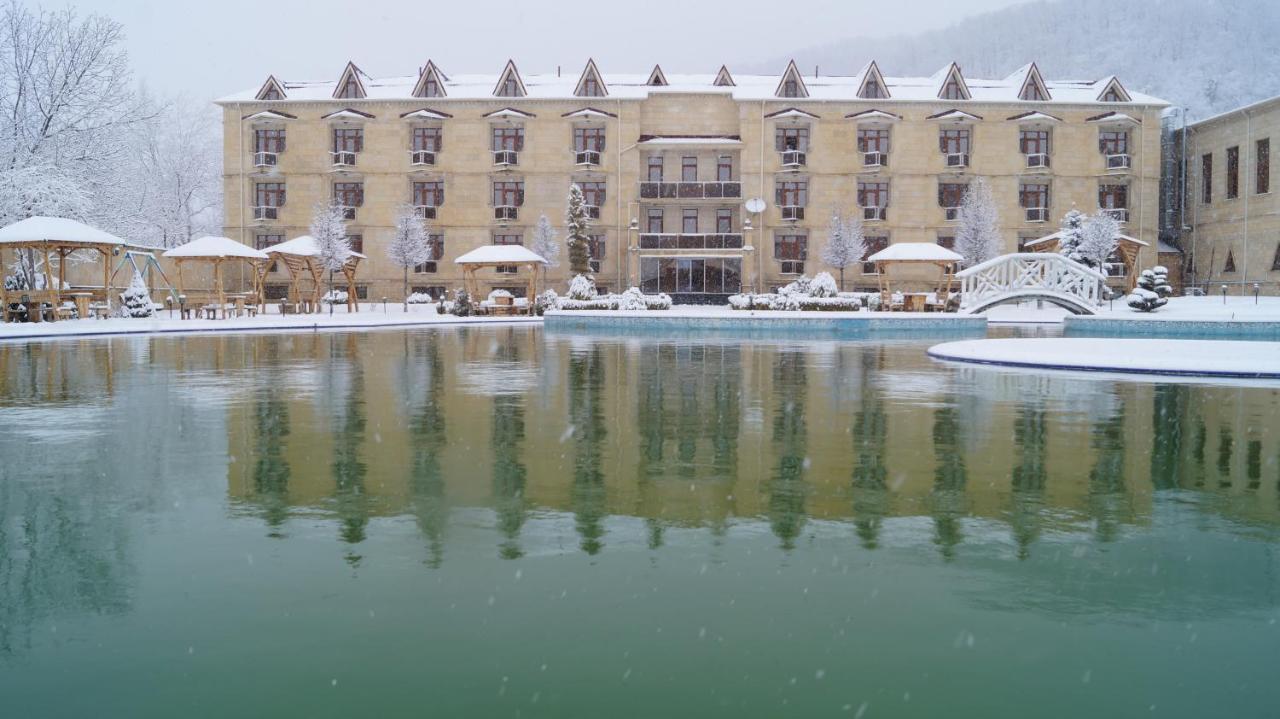 Gabala Yeddi Gozel Hotel Екстериор снимка