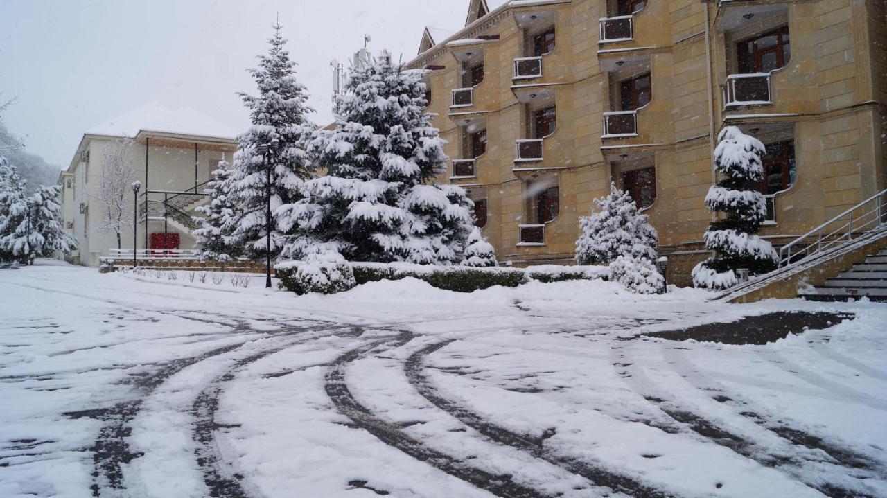Gabala Yeddi Gozel Hotel Екстериор снимка