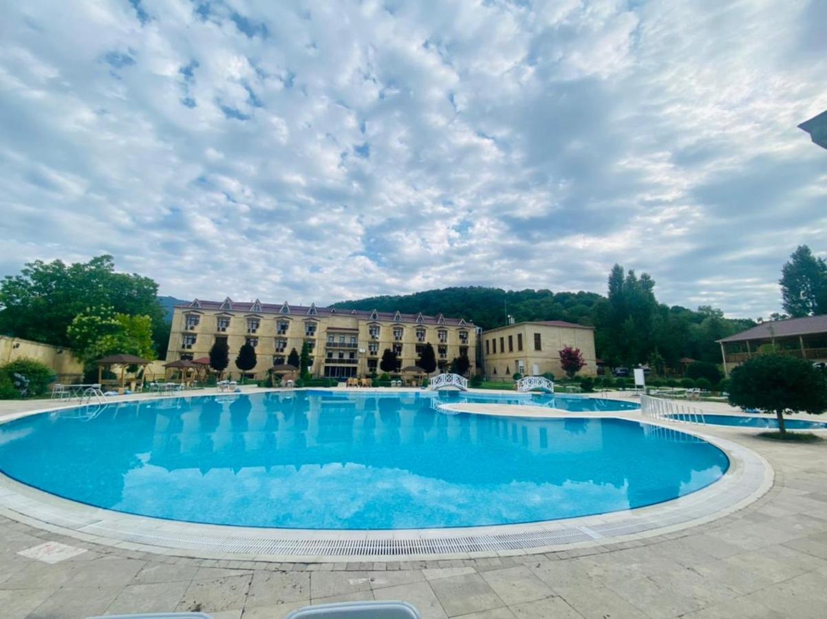 Gabala Yeddi Gozel Hotel Екстериор снимка