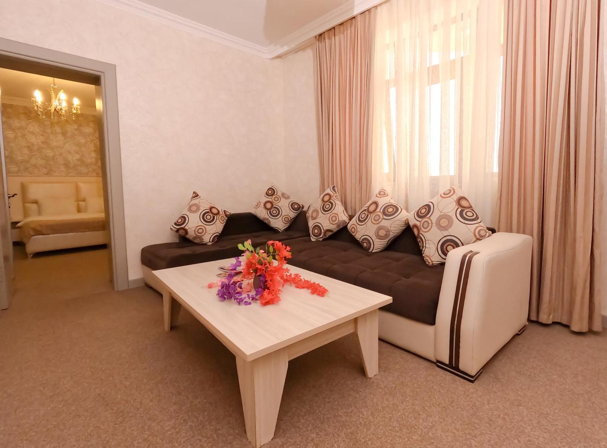 Gabala Yeddi Gozel Hotel Екстериор снимка