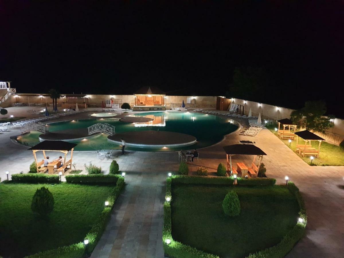 Gabala Yeddi Gozel Hotel Екстериор снимка